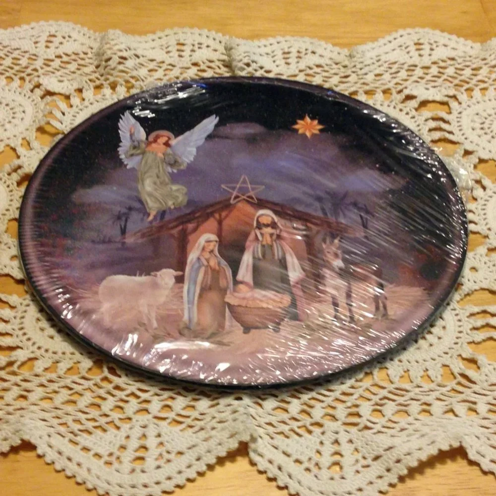 Christmas Manger wall hanging with Angel, new